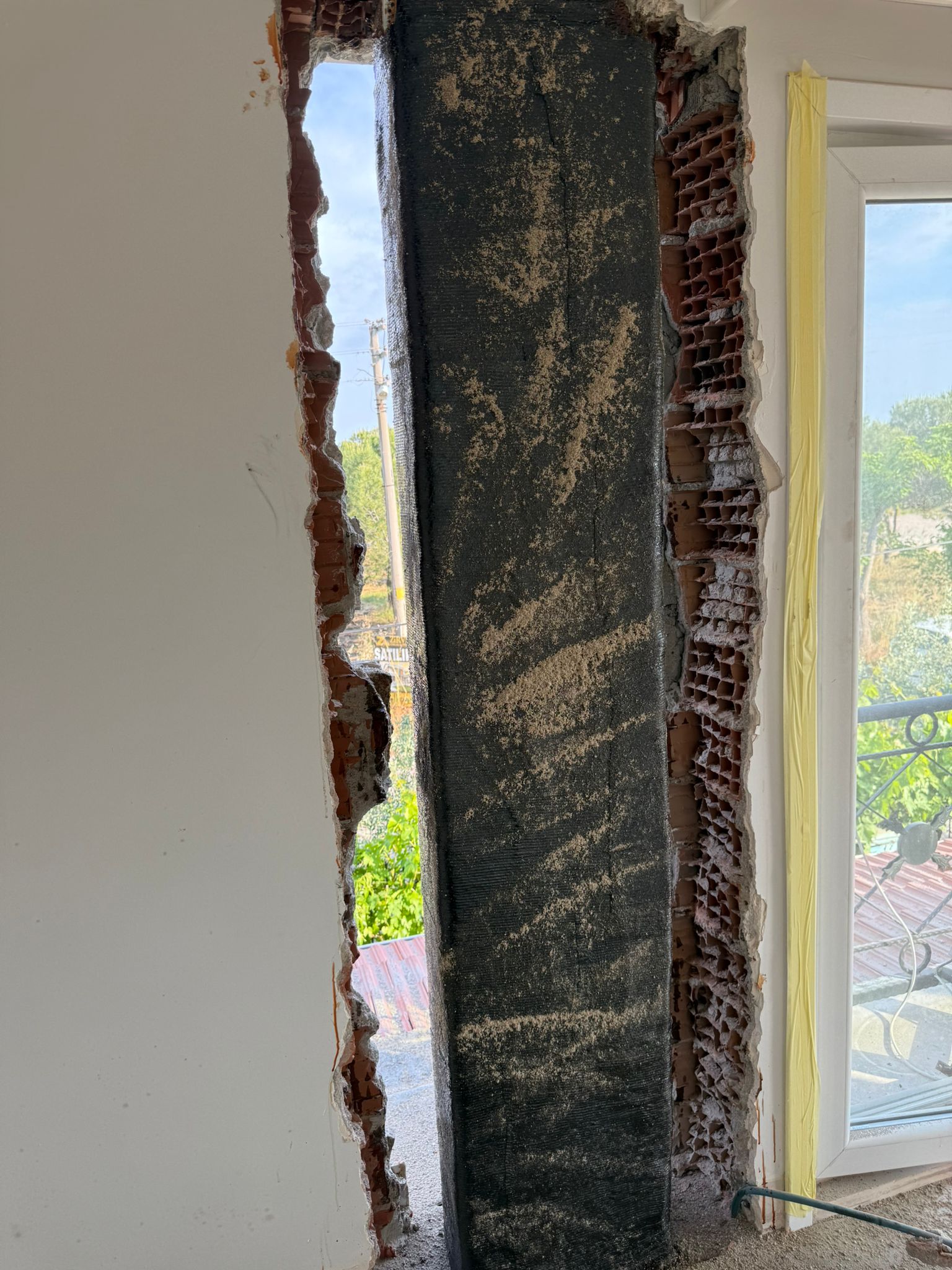 İzmir'de yapı güçlendirme uygulaması